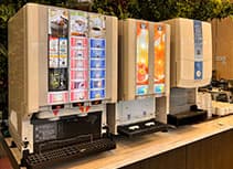 写真:ドリンク(コーヒー、紅茶、 ジュースなど)